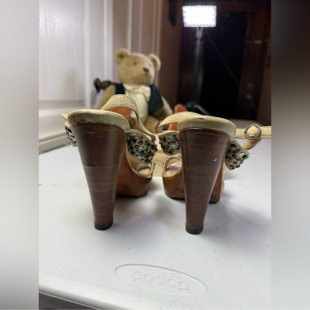 FRYE SUEDE Studded Gold Platform Heels - Picture 9 of 11